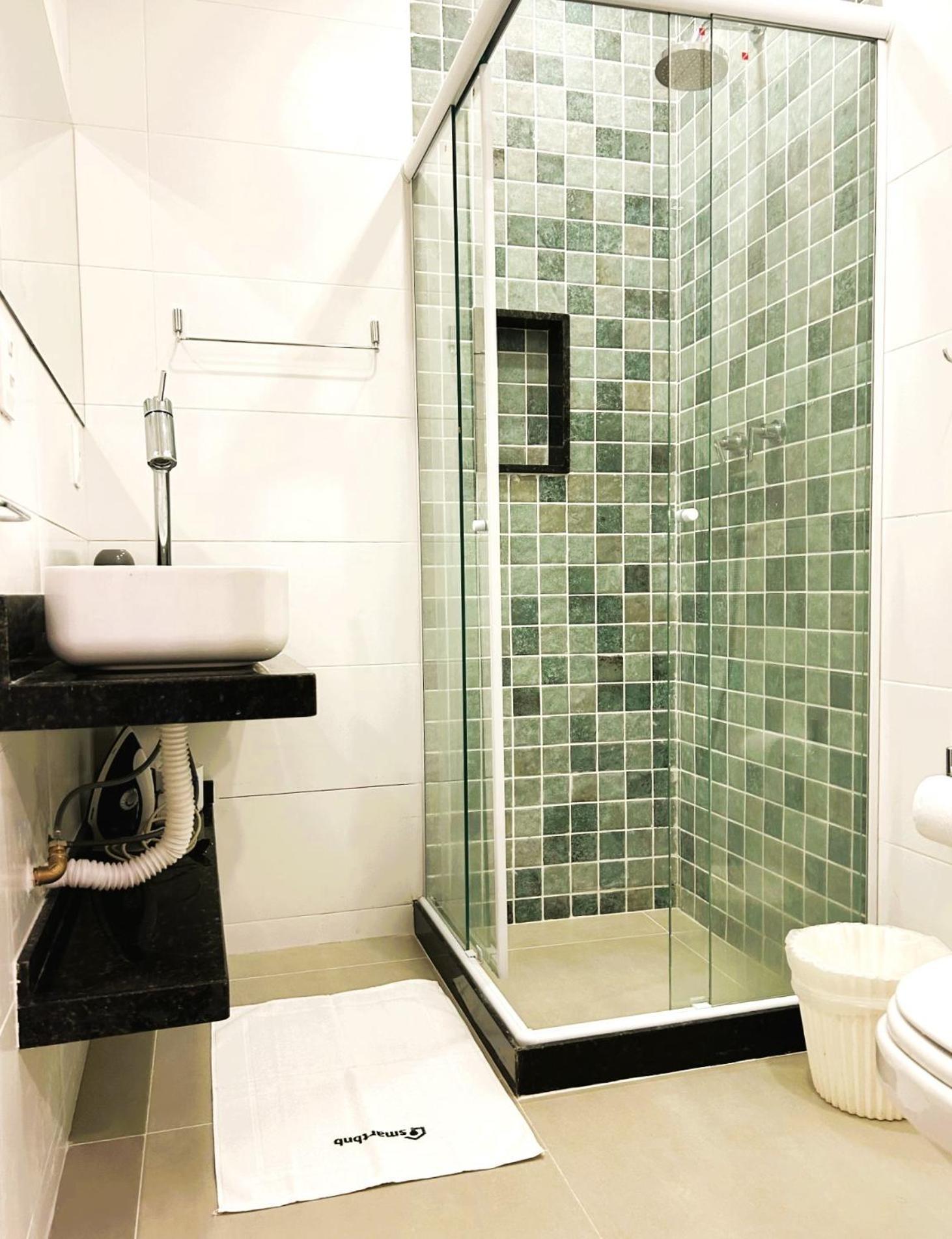 Apartamento Encantador Na Orla De Copacabana Рио-де-Жанейро Экстерьер фото